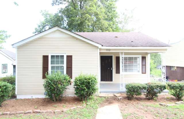 Belview Beauty! Cute ! Cute! Cute! New on the Market and Newly Renovated! photos photos
