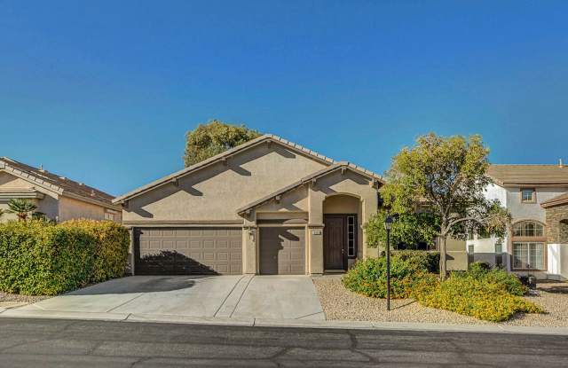 Gorgeous NW Single Story! 3 Car Garage! Serene Backyard. photos photos