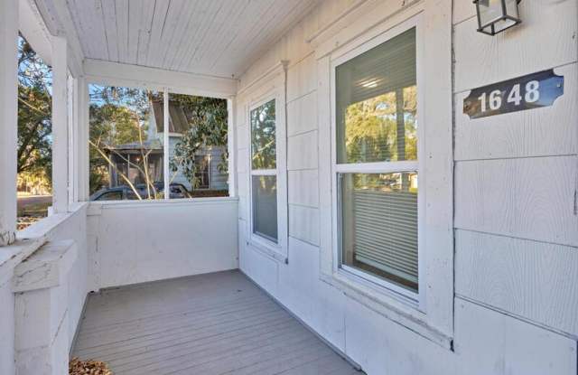 1648 West 36th Street-1 Gallery 2