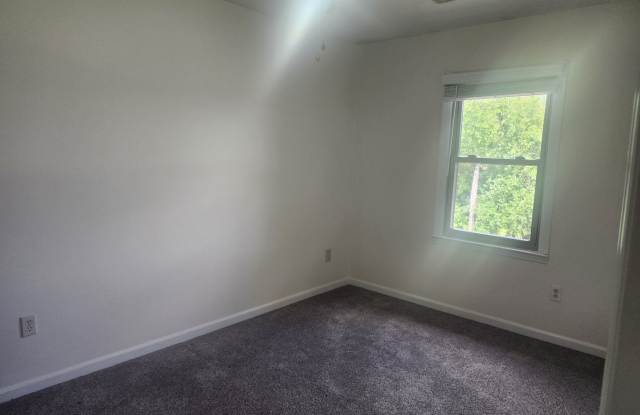 Electric Included! 2 Bed 1.5 Bath Condo! photos photos Electric Included! 2 Bed 1.5 Bath Condo! photos photos