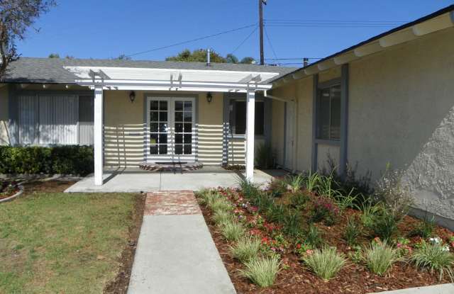 6251 Balmoral Dr Gallery 2