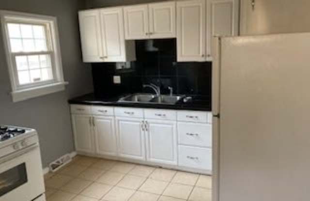 4445 West Custer Place Gallery 2