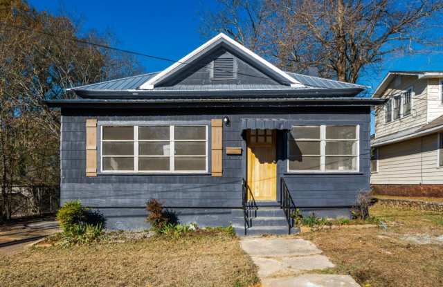 STUNNINGLY REMODELED • SUPER SPACIOUS • WON’T LAST LONG! photos photos