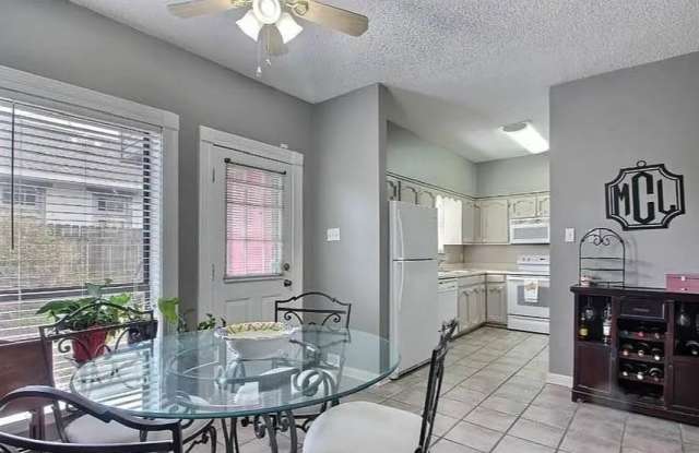 8024 Picardy Avenue Gallery 2