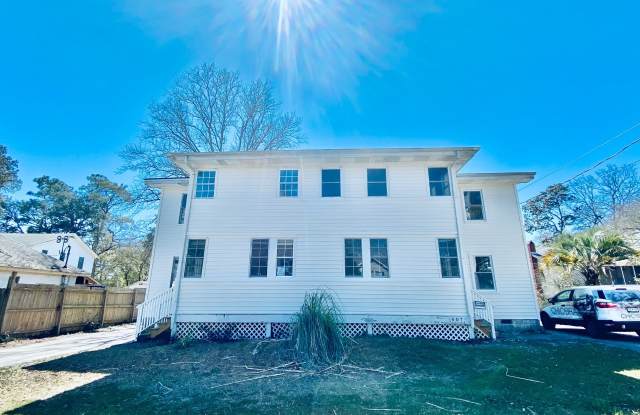 607 37th Ave S Apt 3 photos photos