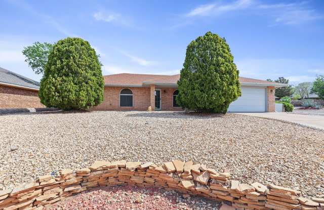 3 Bedroom, 2 bath on Corner Lot near Golf Course photos photos