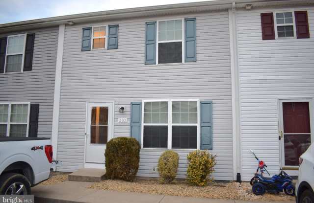 203 KADIES Lane unit: 33 photos photos