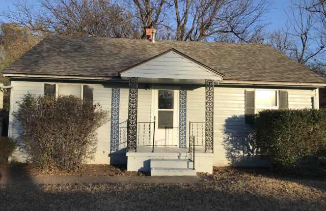 1240 Windemere Dr photos photos