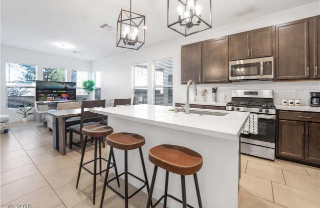 9816 Kings Glen Street photos photos