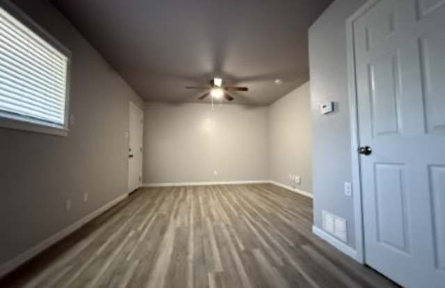 2834 Cedar Circle - 3 Gallery 4