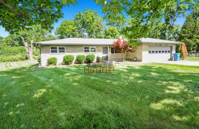 7504 Honnen Dr N photos photos
