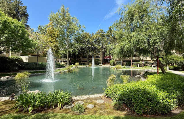 Large studio with a fenced in patio,  944 Kiely Blvd. #F, Santa Clara, CA 95051 Gallery 1