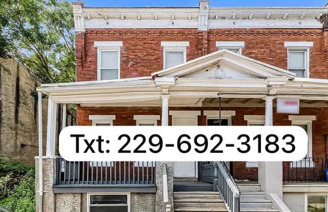 4532 N Gratz St photos photos