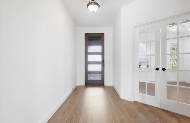 229 Clairmont Drive Gallery 4