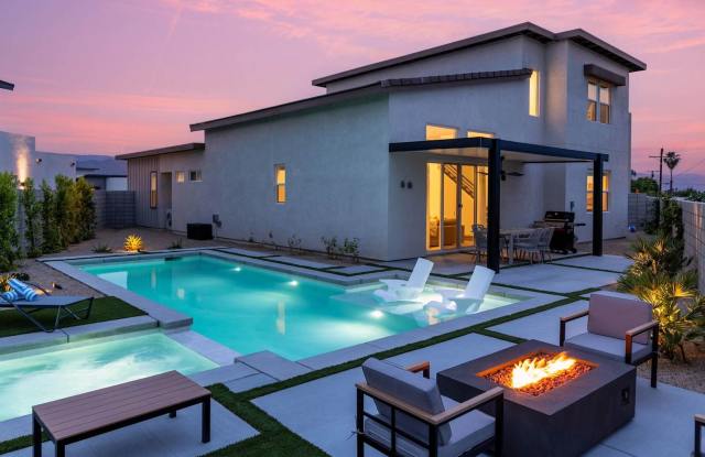 Furnished 4BR Pool and Spa Home in Bermuda Dunes, Monthly Gallery 1
