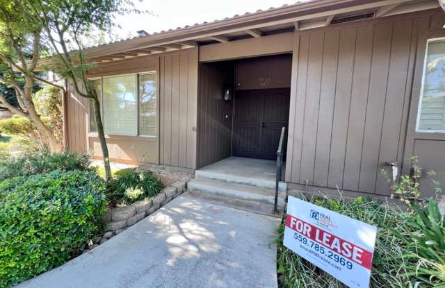 $2,295 Shaw  Van Ness, 3 Bedroom Condo- Santa Ana Ave., Fresno - Gated Community with Pool photos photos
