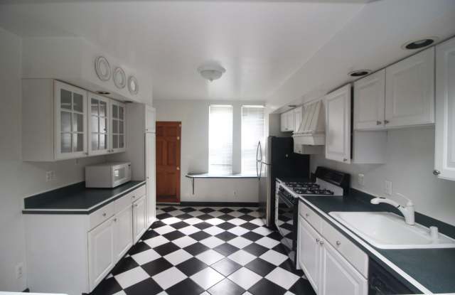 Simply Perfect Canton 2bd/2ba Rowhome w/ Parking! Available 5/11 photos photos Simply Perfect Canton 2bd/2ba Rowhome w/ Parking! Available 5/11 photos photos