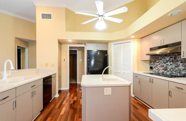 323 Old Oak Circle Gallery 3