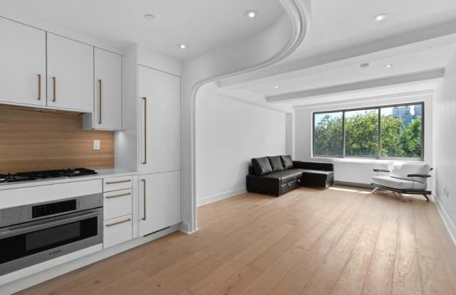 533 East 12th Street photos photos