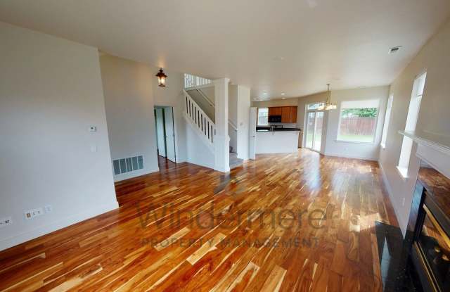 735 SE Quail Run *Located in Phase VI of the Villages of Garrison Creek* Gallery 4