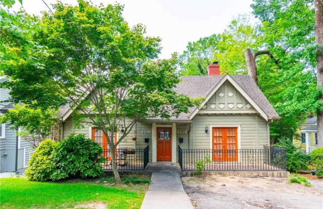 1216 Highland Avenue NE photos photos