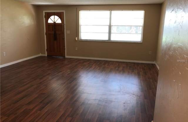 9025 Ledgestone Lane Gallery 2