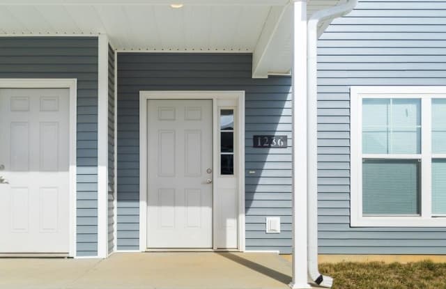 1222 W Rangeview Circle Gallery 2