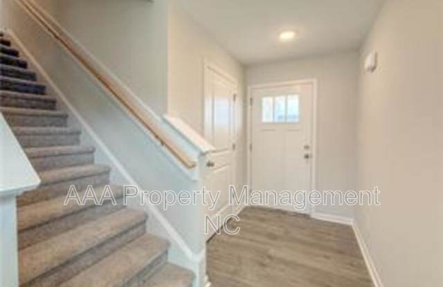 203 Guard Ln Gallery 3