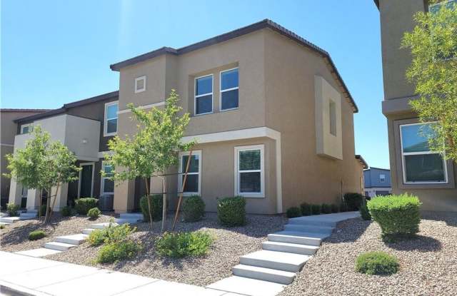 Modern Southwest Vegas Townhome with Loft, Quartz Kitchen  2-Car Garage - 7916 Fields Forever Avenue, Enterprise, NV 89113