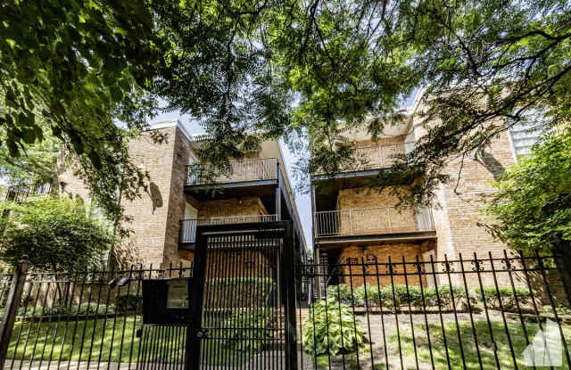 4612 N Beacon St photos photos