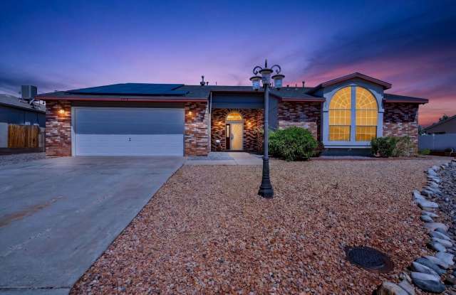 4 Bedroom Single Story Home Available Near Hwy 528 & Idalia Rd NE in Rio Rancho! photos photos