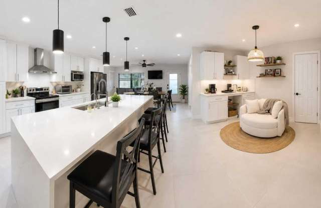 2707 STARWOOD Circle Gallery 3