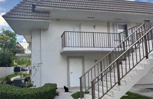 6961 SW 129th Ave - 6961 Southwest 129th Avenue, Kendale Lakes, FL 33183