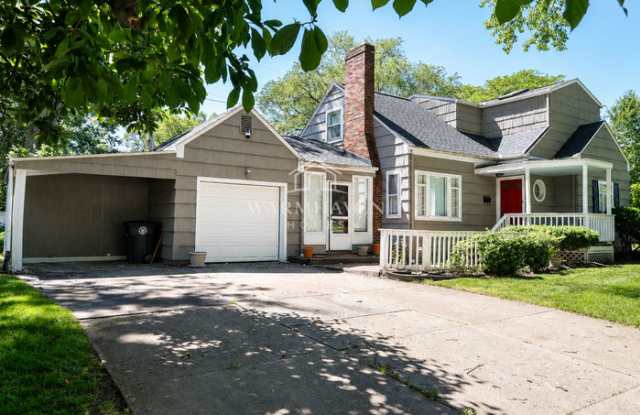302 North Pershing Avenue photos photos