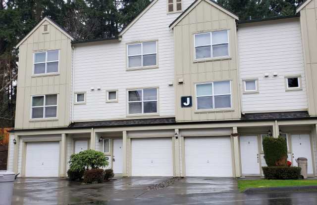 Everett - Silver Lake 2 Primary Bedroom Townhouse - 1600 121st Street Southeast, Everett, WA 98208