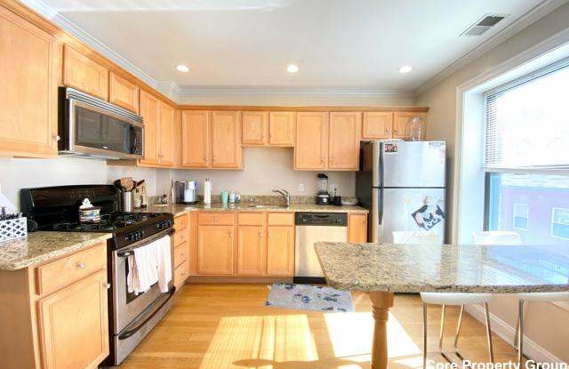 7 HULL - 7 Hull Street, Boston, MA 02113