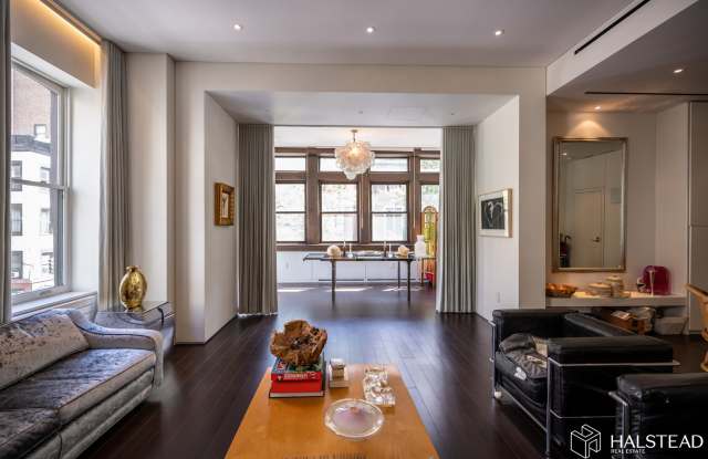 131 East 70th Street Gallery 4