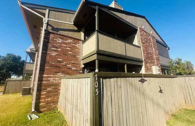 2 Bedroom 2 1/2 Bathroom Condo - With Swimming Pool Access!!! photos photos 2 Bedroom 2 1/2 Bathroom Condo - With Swimming Pool Access!!! photos photos