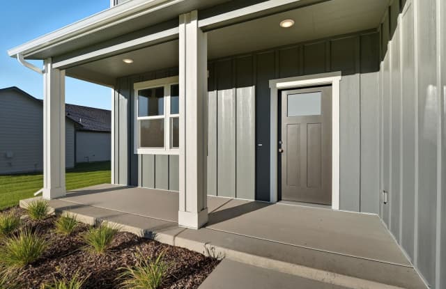 Spacious 4-Bedroom Home with Loft, 3 Baths & 3-Car Garage Gallery 3