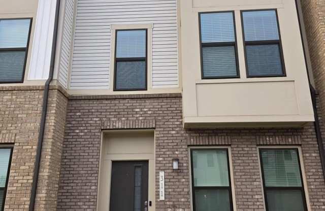 311 IBIS CT photos photos