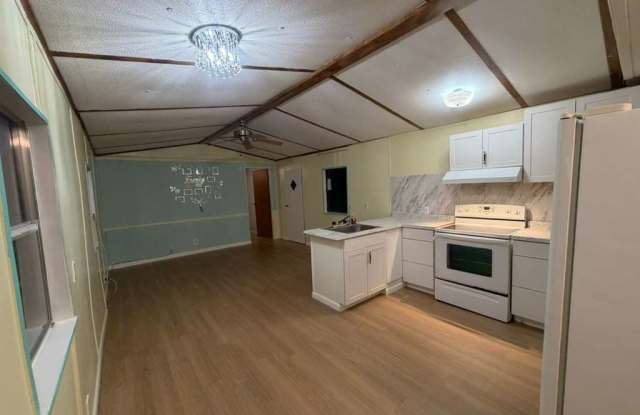 3402 Old Clyattville Road Gallery 2