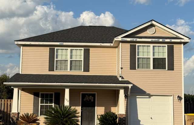 FOR RENT photos photos FOR RENT photos photos