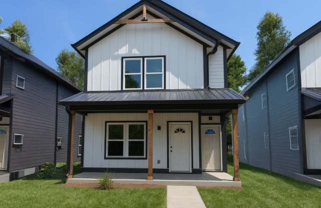 2809 N Talbott Street photos photos