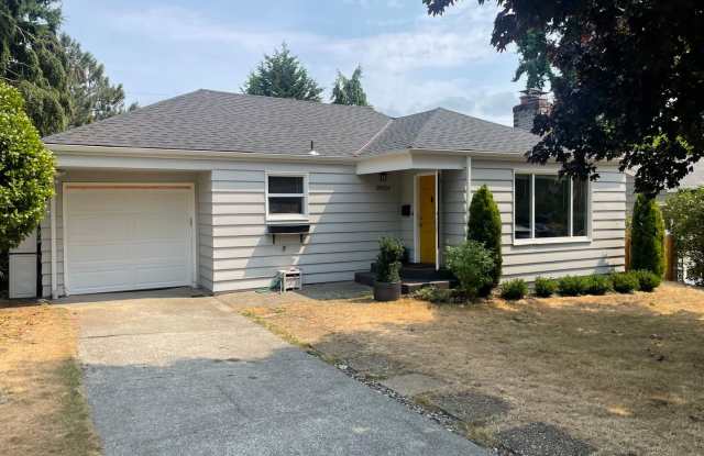 Charming home in Arbor Heights! photos photos