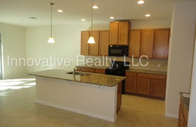 7548 Aloma Pines Court Gallery 2