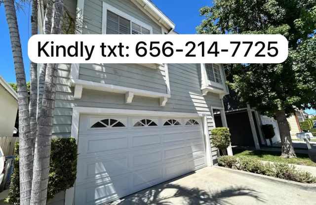 8923 Burnet Ave - 8923 Burnet Avenue, Los Angeles, CA 91343