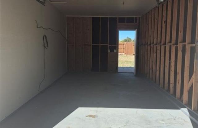 327 Iris Drive Gallery 2