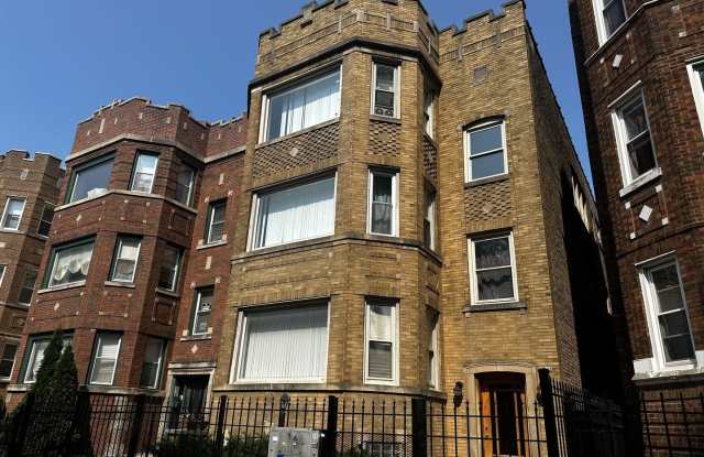 7719 S Essex Avenue Gallery 1