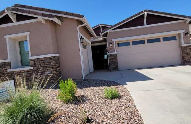 NEWLY BUILT NEXT GENERATION  FULL SUITE CASITA  ALL UTILITIES INCLUDED Gallery 1