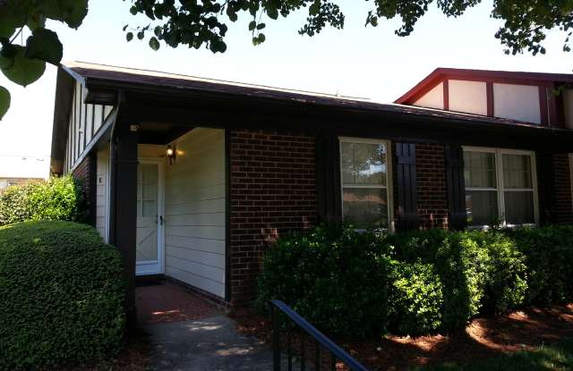 4916 Tower Rd Gallery 1